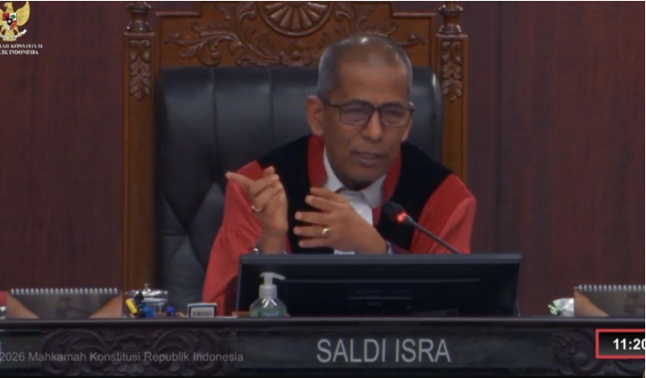 Hakim MK Saldi Isra: Daerah Berteriak, Perubahan Transfer Ancam Anggaran PPPK